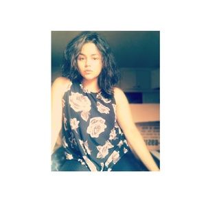 Meet your Posher, Jennifer